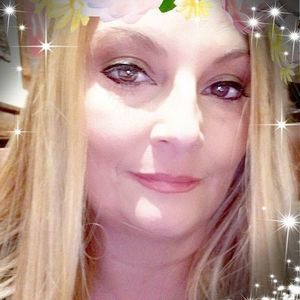 Meet your Posher, Miriam